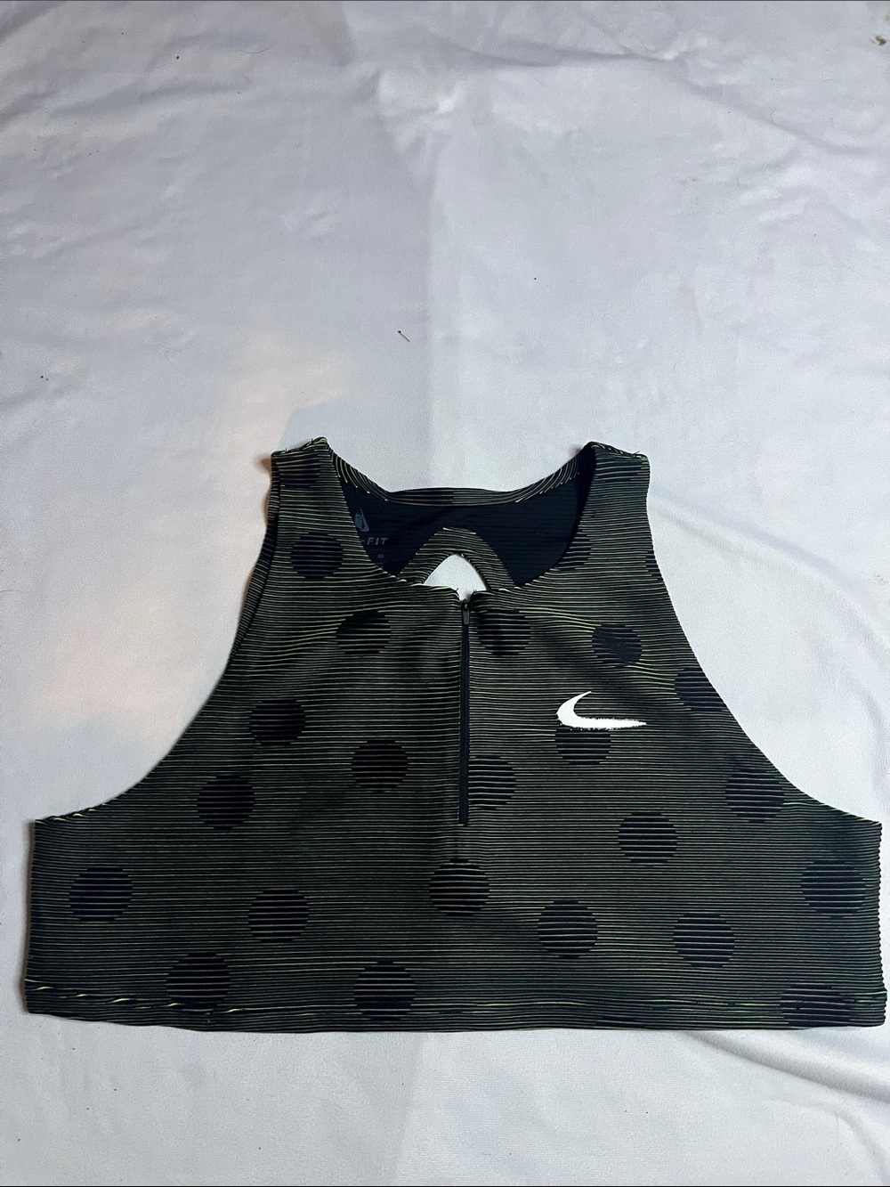 Nike Cropped Performance Top